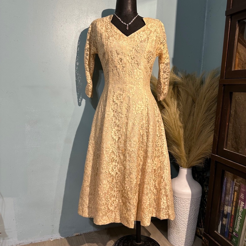 Vintage 1950s Lilli Diamond Floral Lace V-Neck 3/4 Sleeve Mid-Century damaged
